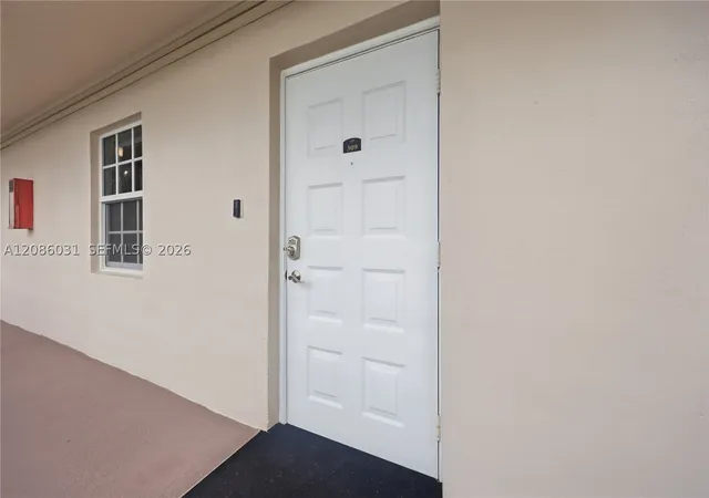 Photo 2 of Sale Pending at 555 Oaks Ln #309, Pompano Beach, FL 33069 | MLS# A12086031 | Listing updated on 2026-10-05