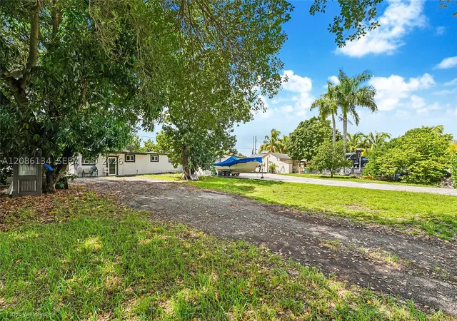 Photo 2 of Single family home for sale at 2934 Nw 96th Street, Miami, FL 33147 | MLS# A12086134 | Listing updated on 2026-09-10
