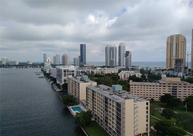 Photo 3 of Condo for sale at 251 174 #1601, Sunny Isles Beach, FL 33160 | MLS# A12086137 | Listing updated on 2026-09-10