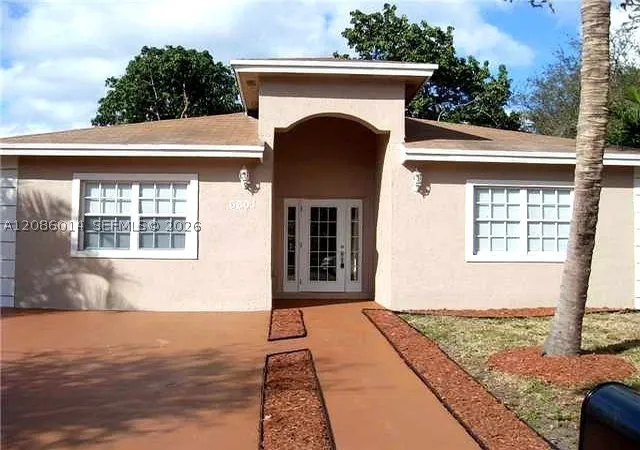 Photo 3 of Single family home for sale at 6601 Perry St, Hollywood, FL 33024 | MLS# A12086014 | Listing updated on 2026-09-10