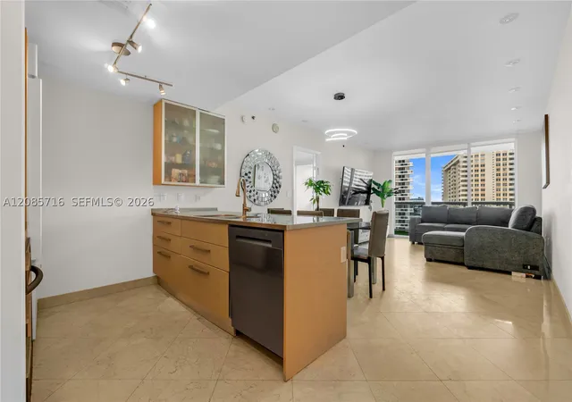 Photo 3 of Condo for sale at 1850 S Ocean Dr #706, Hallandale Beach, FL 33009 | MLS# A12085716 | Listing updated on 2026-09-10