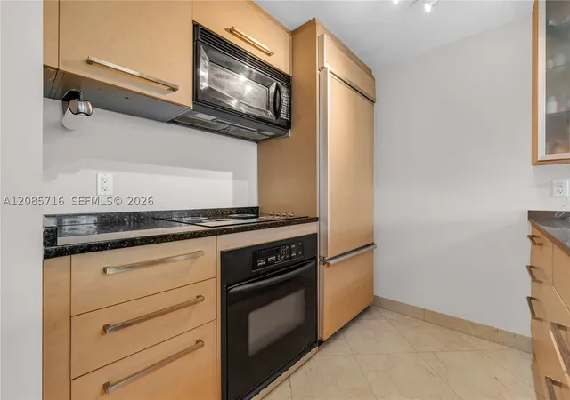 Photo 3 of Condo for sale at 1850 S Ocean Dr #706, Hallandale Beach, FL 33009 | MLS# A12085716 | Listing updated on 2026-09-10