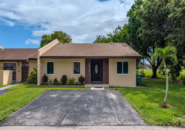 Townhouse for sale at 12570 SW 117th Lane, Miami, FL 33186 | MLS# A12085519