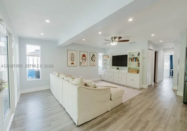 Photo 3 of Single family home for sale at 1732 SW 103rd Place, Miami, FL 33165 | MLS# A12085995 | Listing updated on 2026-09-13