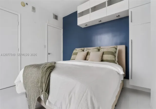 Photo 2 of Condo for sale at 1200 Brickell Bay Dr #4324, Miami, FL 33131 | MLS# A12077749 | Listing updated on 2026-09-14