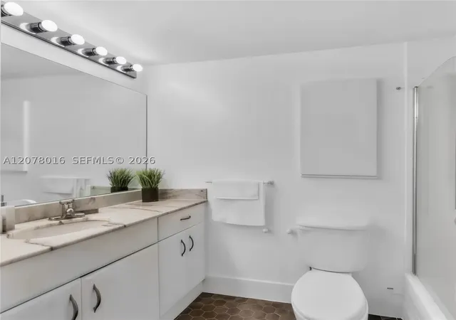 Photo 3 of Condo for sale at 1200 Brickell Bay Dr #2510, Miami, FL 33131 | MLS# A12078016 | Listing updated on 2026-09-10