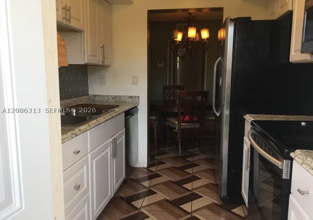 Photo 23 of Condo for sale at 1825 Cleveland St #5, Hollywood, FL 33020 | MLS# A12086313 | Listing updated on 2026-09-10