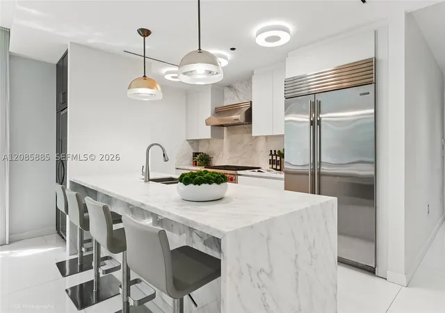 Photo 4 of Condo for sale at 350 Meridian Ave #201, Miami Beach, FL 33139 | MLS# A12085885 | Listing updated on 2026-09-11