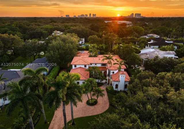 Photo 1 of Sale Pending at 8800 Sw 57th Avenue, Pinecrest, FL 33156 | MLS# A12075074 | Listing updated on 2026-10-01