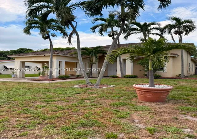 Photo 2 of Single family home for sale at 173 Sw 3rd Court, Deerfield Beach, FL 33441 | MLS# A12085676 | Listing updated on 2026-09-10