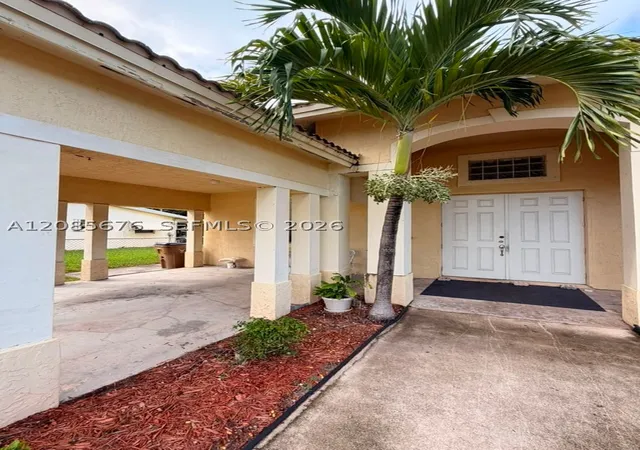 Photo 3 of Single family home for sale at 173 Sw 3rd Court, Deerfield Beach, FL 33441 | MLS# A12085676 | Listing updated on 2026-09-10