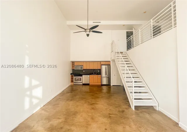 Listing Photo 4 - Condo for sale in building located at 7744 Collins Ave, Miami Beach, FL 33141 - Unit #19