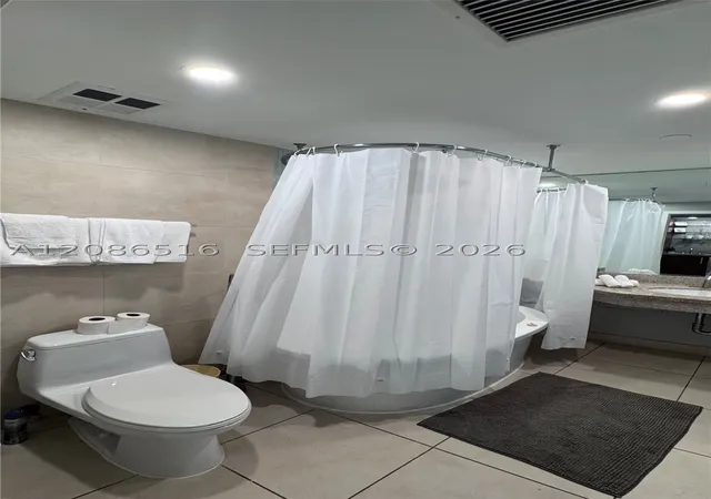 Photo 3 of Condo for sale at 1036 Ocean Dr #B205, Miami Beach, FL 33139 | MLS# A12086516 | Listing updated on 2026-09-11