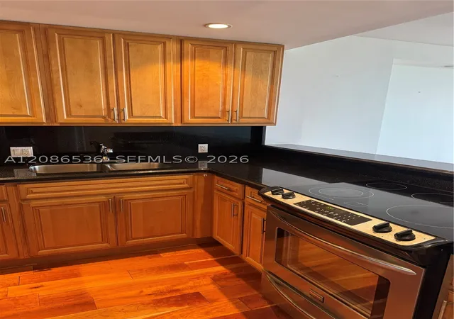 Photo 3 of Condo for sale at 20379 W Country Clb Dr #1937, Aventura, FL 33180 | MLS# A12086536 | Listing updated on 2026-09-10