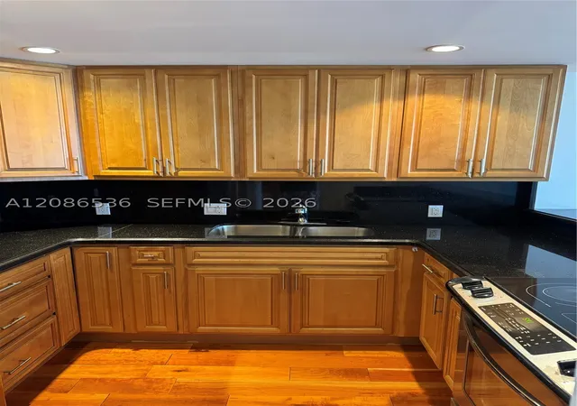 Photo 3 of Condo for sale at 20379 W Country Clb Dr #1937, Aventura, FL 33180 | MLS# A12086536 | Listing updated on 2026-09-10