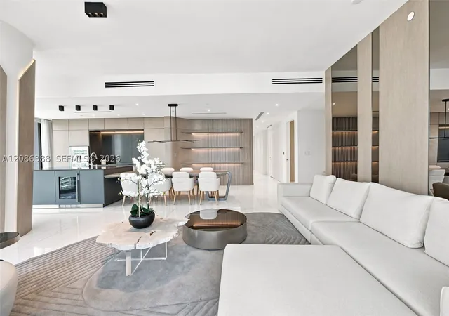Photo 2 of Condo for sale at 300 Biscayne Blvd Way #3807, Miami, FL 33131 | MLS# A12086388 | Listing updated on 2026-09-10