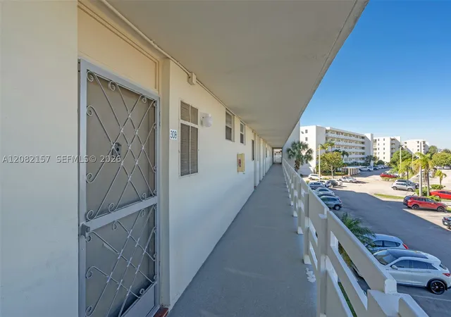 Photo 3 of Condo for sale at 3010 Marcos Dr #R308, Aventura, FL 33160 | MLS# A12082157 | Listing updated on 2026-09-24