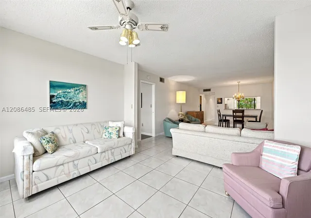 Listing Photo 4 - Condo for sale in building located at 10668 W Clairmont Cir, Tamarac, FL 33321 - Unit #303