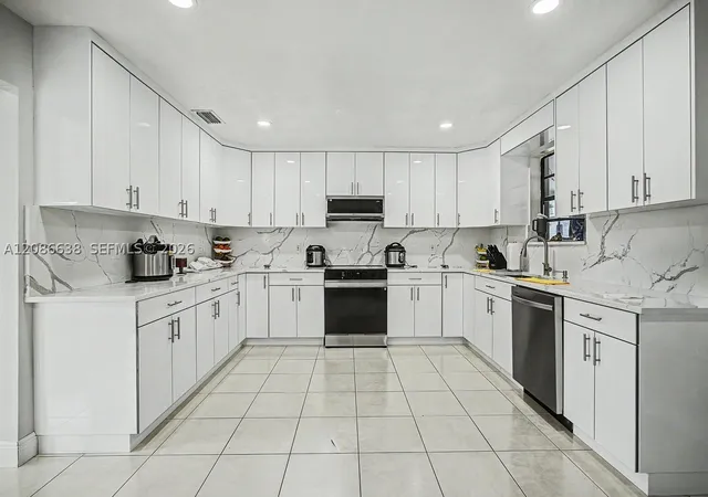 Photo 3 of Single family home for sale at 17330 SW 302nd Street, Homestead, FL 33030 | MLS# A12086638 | Listing updated on 2026-09-10