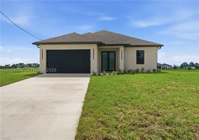 Photo 1 of Single family home for sale at 9014 Lawn Ct, La Belle, FL 33935 | MLS# A12086704 | Listing updated on 2026-09-10