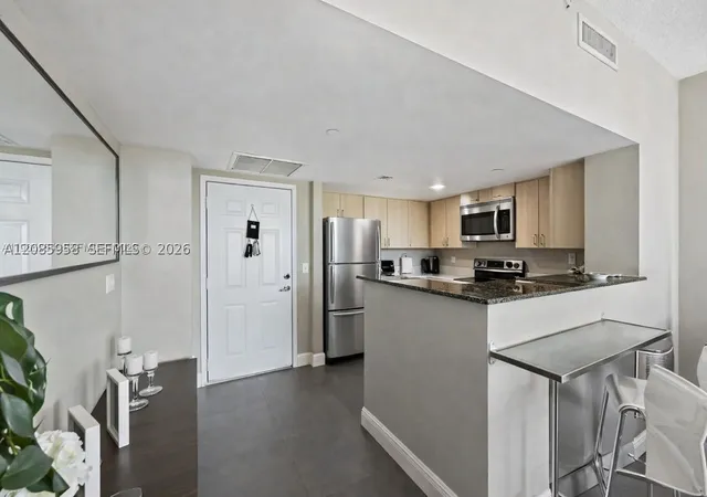 Photo 4 of Condo for sale at 3000 Coral Way #416, Miami, FL 33145 | MLS# A12085958 | Listing updated on 2026-09-10