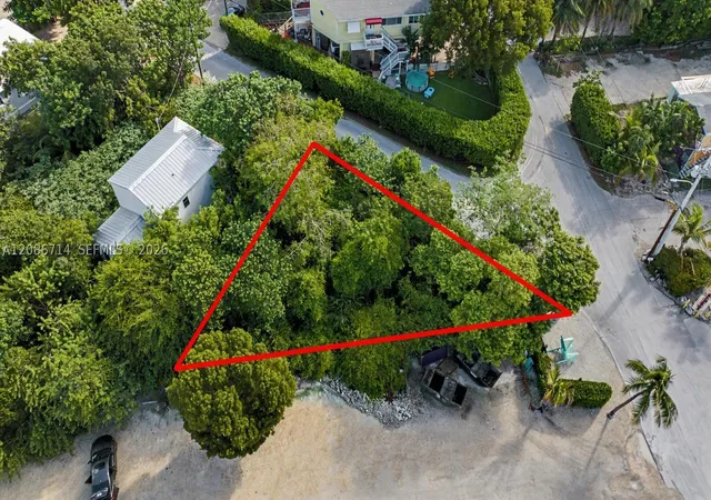 Photo 3 of Land for sale at 15 Ocean View Blvd, Key Largo, FL 33037 | MLS# A12086714 | Listing updated on 2026-09-16