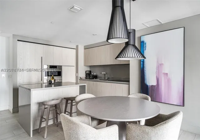 Photo 2 of Condo for sale at 4010 S Ocean Dr #R2507, Hollywood, FL 33019 | MLS# A12078734 | Listing updated on 2026-09-10