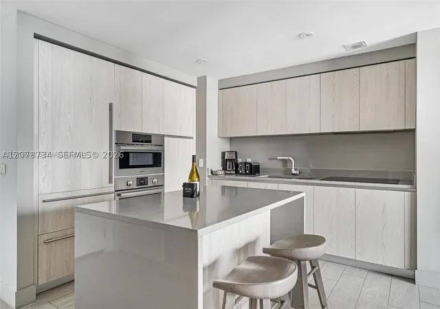 Photo 3 of Condo for sale at 4010 S Ocean Dr #R2507, Hollywood, FL 33019 | MLS# A12078734 | Listing updated on 2026-09-10
