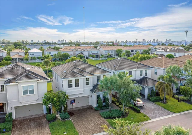 Photo 2 of Single family home for sale at 1487 Pongam Ter, Hollywood, FL 33021 | MLS# A12086765 | Listing updated on 2026-09-12