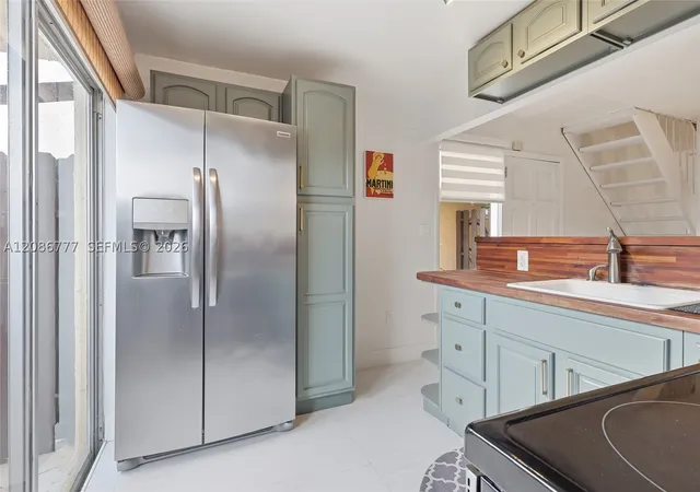 Photo 3 of Townhouse for sale at 8823 Ne 4th Avenue Rd #8823, Miami Shores, FL 33138 | MLS# A12086777 | Listing updated on 2026-09-10