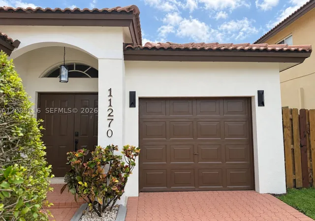 Photo 2 of Single family home for sale at 11270 Nw 53rd Lane, Doral, FL 33178 | MLS# A12086116 | Listing updated on 2026-10-01