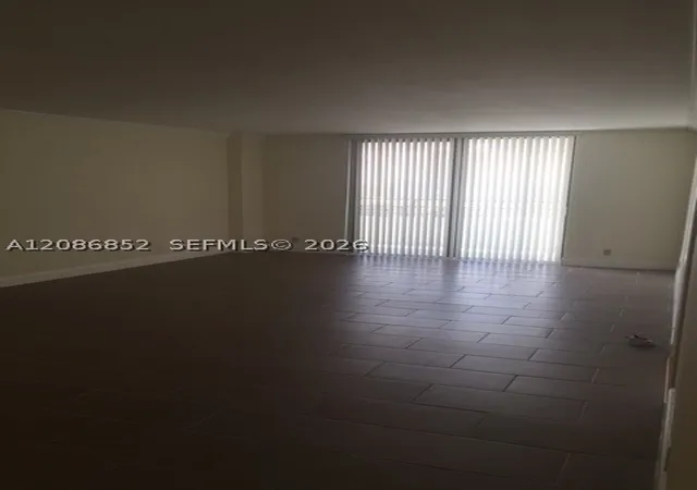 Photo 4 of Condo for sale at 2500 Parkview Dr #2004, Hallandale Beach, FL 33009 | MLS# A12086852 | Listing updated on 2026-09-10