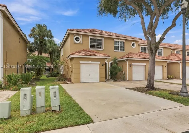 Photo 3 of Townhouse for sale at 306 Sw 120th Avenue, Pembroke Pines, FL 33025 | MLS# A12086131 | Listing updated on 2026-09-12