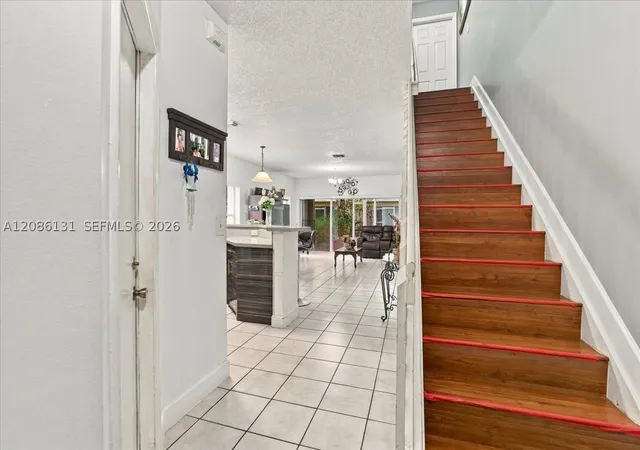 Photo 4 of Townhouse for sale at 306 SW 120th Avenue, Pembroke Pines, FL 33025 | MLS# A12086131 | Listing updated on 2026-09-12