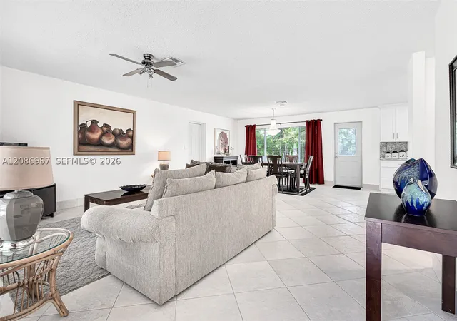 Photo 3 of Single family home for sale at 1031 Se 14th Drive, Deerfield Beach, FL 33441 | MLS# A12086967 | Listing updated on 2026-09-11