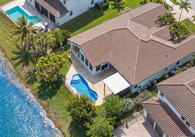 Photo 3 of Single family home for sale at 8055 NW 117th Way, Parkland, FL 33076 | MLS# A12086866 | Listing updated on 2026-09-11