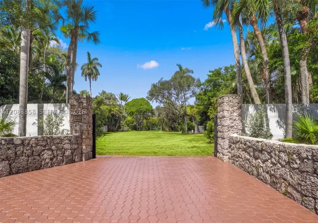 Photo 4 of Land for sale at 3940 Douglas Rd, Miami, FL 33133 | MLS# A12083858 | Listing updated on 2026-09-11