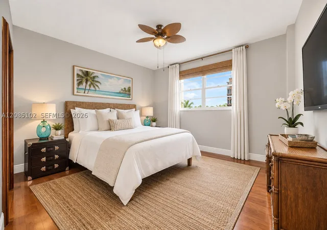 Photo 4 of Condo for sale at 90 Edgewater Dr #PH10, Coral Gables, FL 33133 | MLS# A12085102 | Listing updated on 2026-09-11
