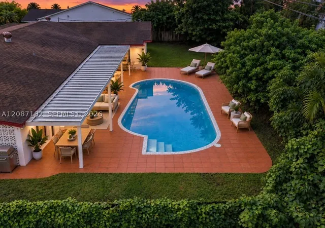 Photo 3 of Single family home for sale at 20120 Highland Lakes Blvd, Miami, FL 33179 | MLS# A12087182 | Listing updated on 2026-09-23