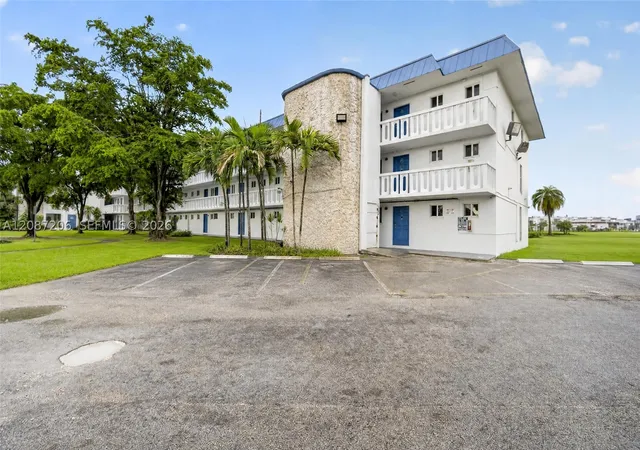 Photo 1 of Condo for sale at 1000 Ne 191st Street #14, Miami, FL 33179 | MLS# A12087206 | Listing updated on 2026-09-11