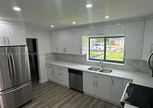 Photo 2 of Single family home for sale at 2025 Nw 191st Street, Miami Gardens, FL 33056 | MLS# A12087214 | Listing updated on 2026-09-15