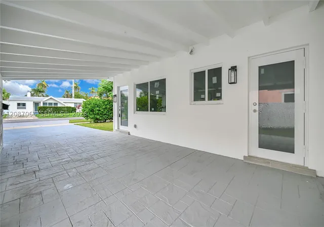 Photo 1 of Single family home for sale at 1018 Ne 7th Street, Hallandale Beach, FL 33009 | MLS# A12087064 | Listing updated on 2026-09-14