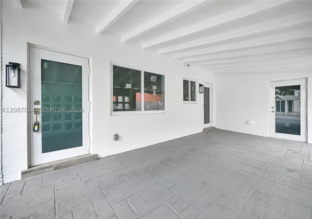 Photo 2 of Single family home for sale at 1018 Ne 7th Street, Hallandale Beach, FL 33009 | MLS# A12087064 | Listing updated on 2026-09-14