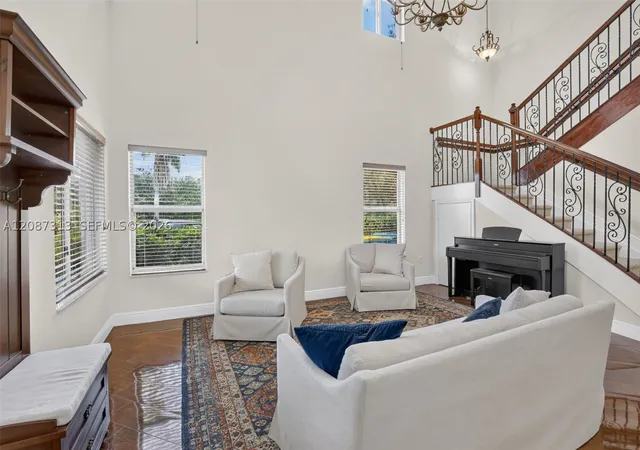 Photo 4 of Single family home for sale at 8210 Phoenician Ct, Davie, FL 33328 | MLS# A12087313 | Listing updated on 2026-09-15
