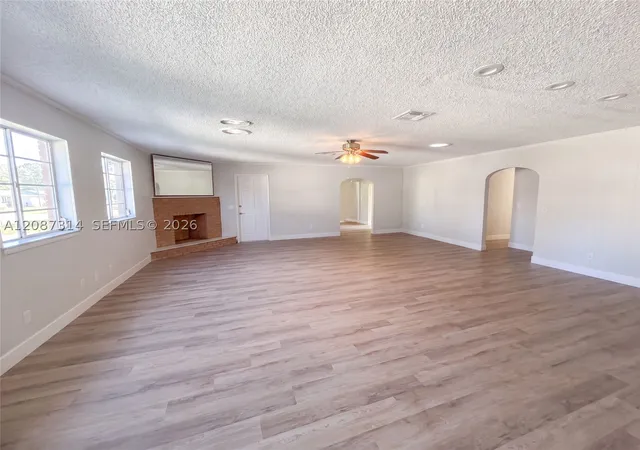 Photo 3 of Single family home for sale at 6501 Fort Pierce Blvd, Fort Pierce, FL 34951 | MLS# A12087314 | Listing updated on 2026-09-15