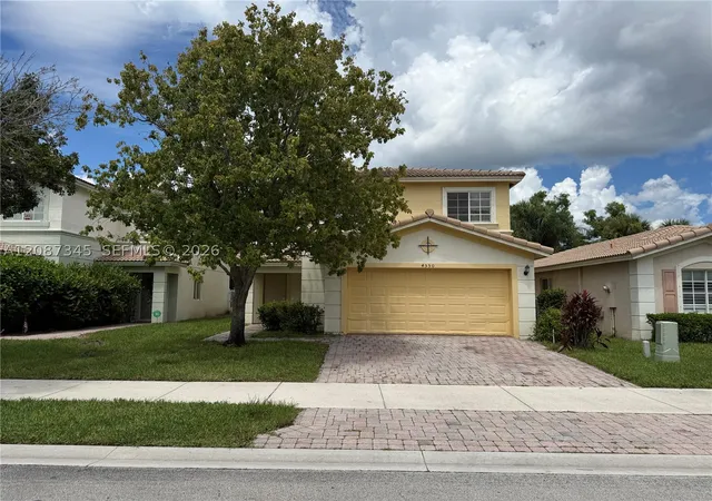 Photo 1 of Single family home for sale at 4550 Se Graham Dr, Stuart, FL 34997 | MLS# A12087345 | Listing updated on 2026-09-12