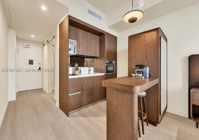 Photo 3 of Condo for sale at 1621 SW 2nd Avenue #613, Miami, FL 33129 | MLS# A12087363 | Listing updated on 2026-09-11