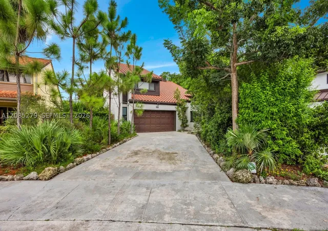 Single family home for sale at 8808 SW 150th Place Cir, Miami, FL 33196 | MLS# A12085279
