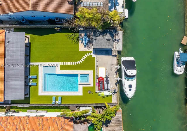 Photo 2 of Single family home for sale at 7940 Hawthorne Ave, Miami Beach, FL 33141 | MLS# A12087243 | Listing updated on 2026-09-16
