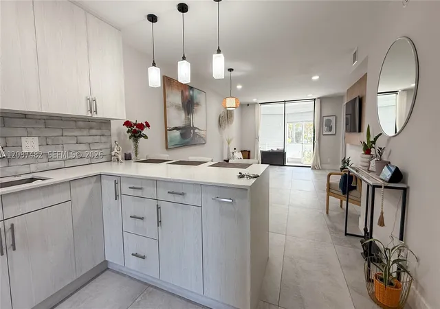 Photo 3 of Condo for sale at 400 Se 10th Street #112, Deerfield Beach, FL 33441 | MLS# A12087482 | Listing updated on 2026-09-11